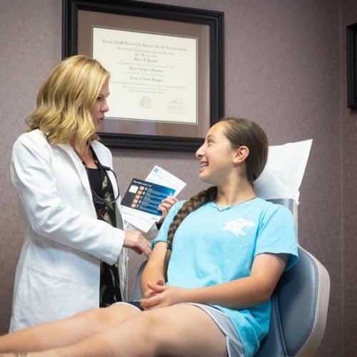 Reuland Orthodontics Staff Candids 2018 2 1 500x500 - Why Education Matters To Us